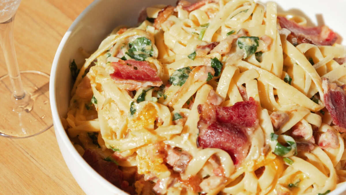 Creamy Beef Rasher Carbonara – Easy 30-Minute Pasta Recipe